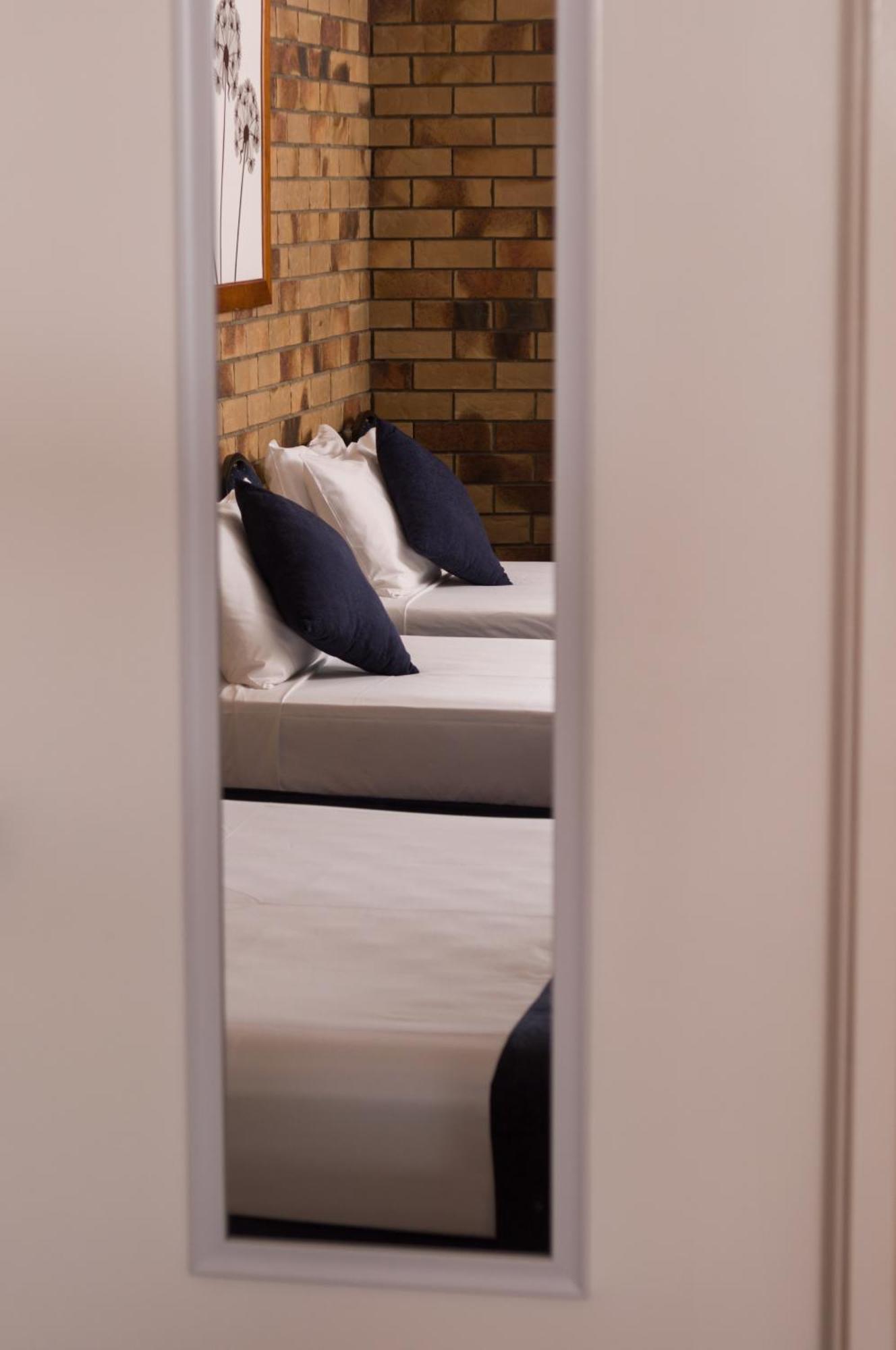 Lancaster Court Motel Brisbane Phòng bức ảnh